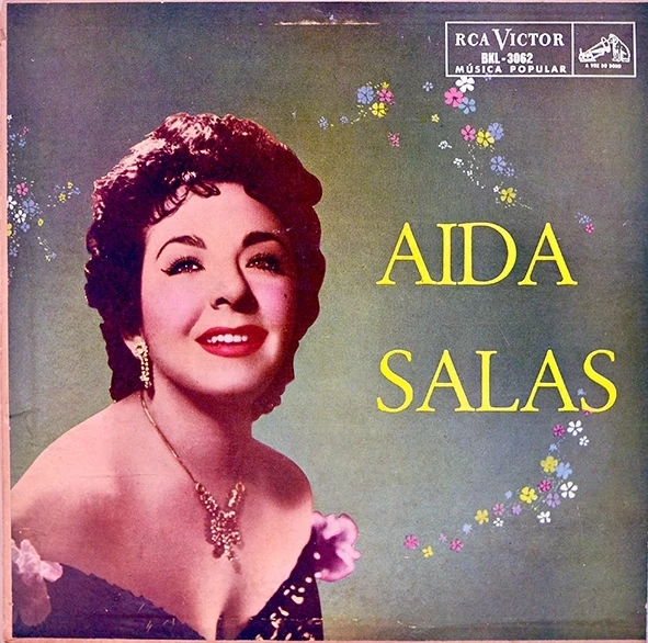 LP Aida Salas com Los Ases del Pacífico