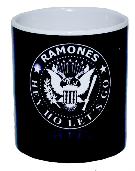 Caneca Ramones